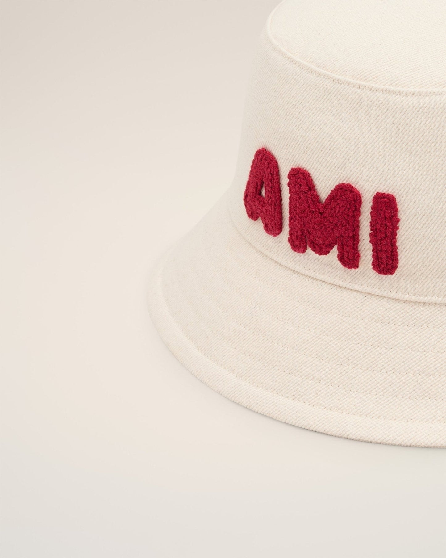 BEIGE COTTON AMI PATCH BUCKET HAT - kleostreetwear