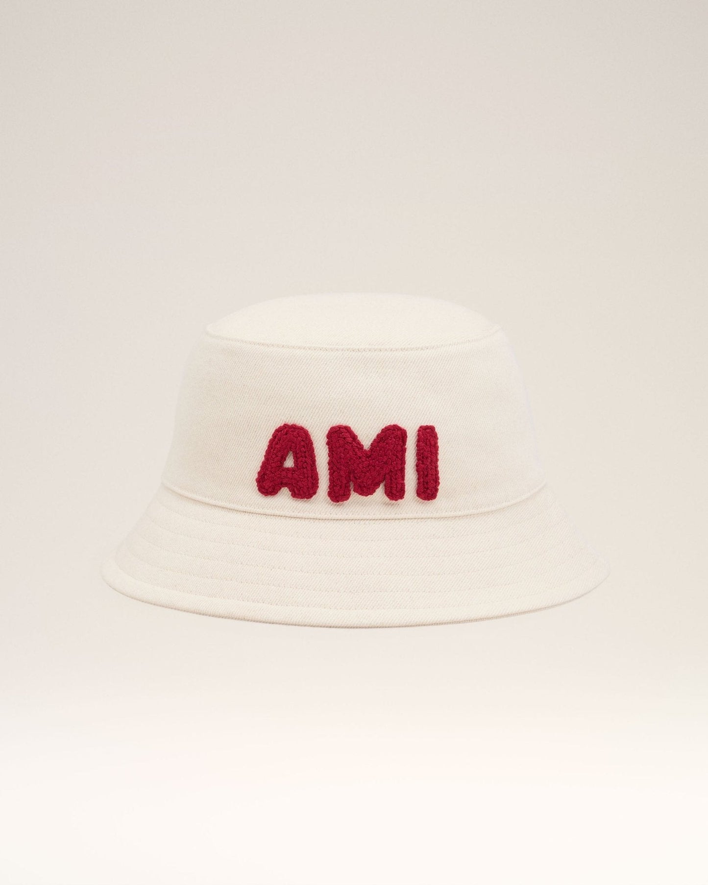 BEIGE COTTON AMI PATCH BUCKET HAT - kleostreetwear