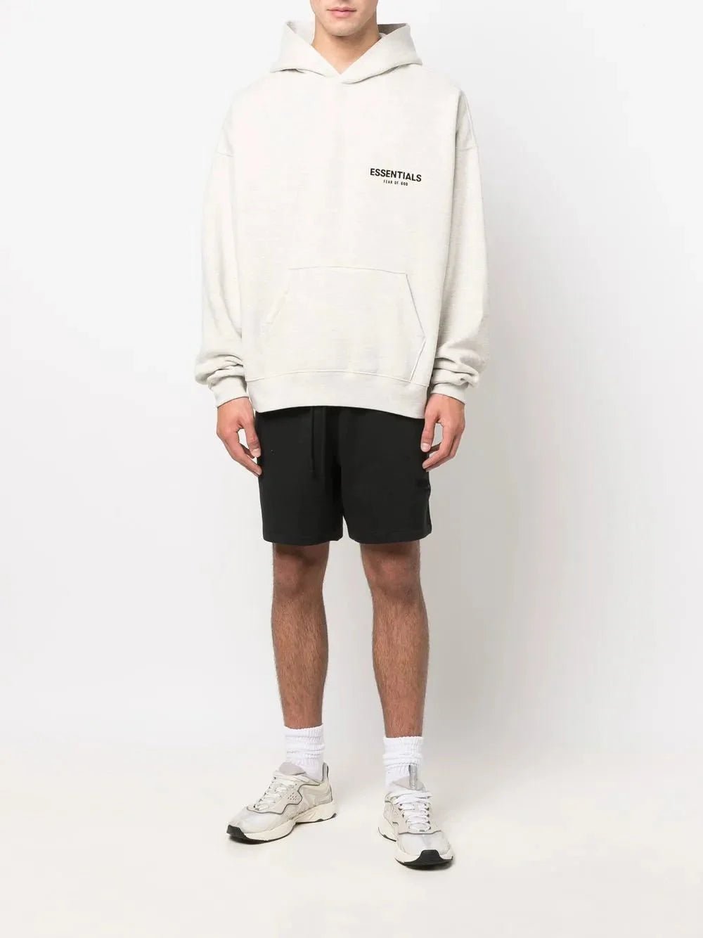 hoodie à logo Essentials imprimé - kleostreetwear