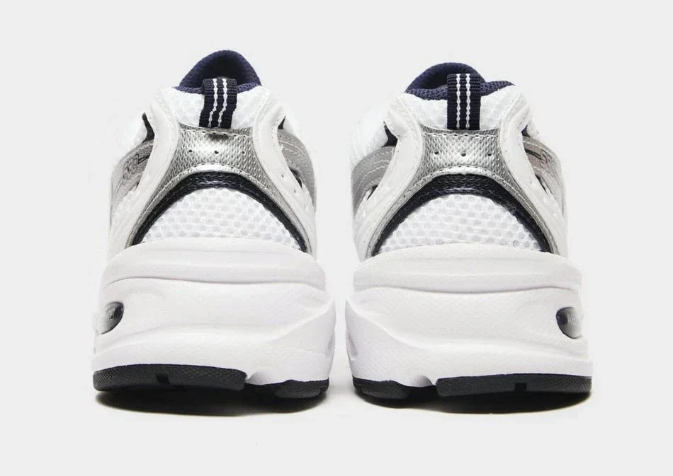 New Balance 530 - kleostreetwear