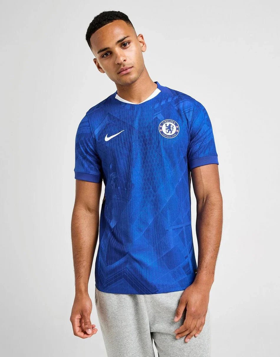 Nike Chelsea FC 2025/26 Match Home Shirt - kleostreetwear