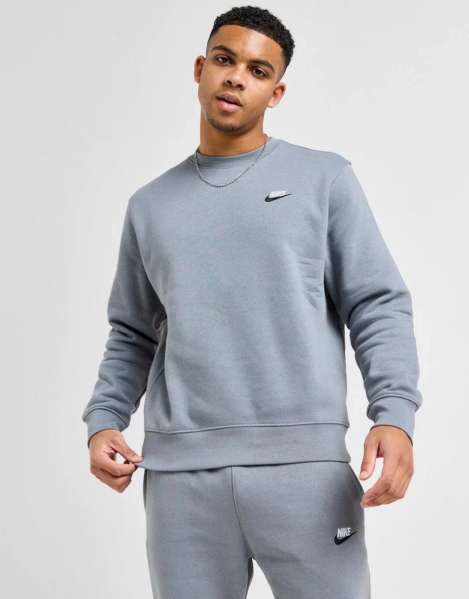 Nike Foundation Crew Sweatshirt - kleostreetwear