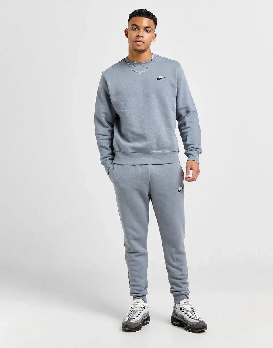 Nike Foundation Crew Sweatshirt - kleostreetwear