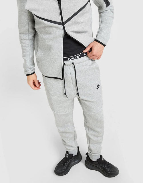 Nike Pantalon de jogging Tech Fleece Homme - kleostreetwear