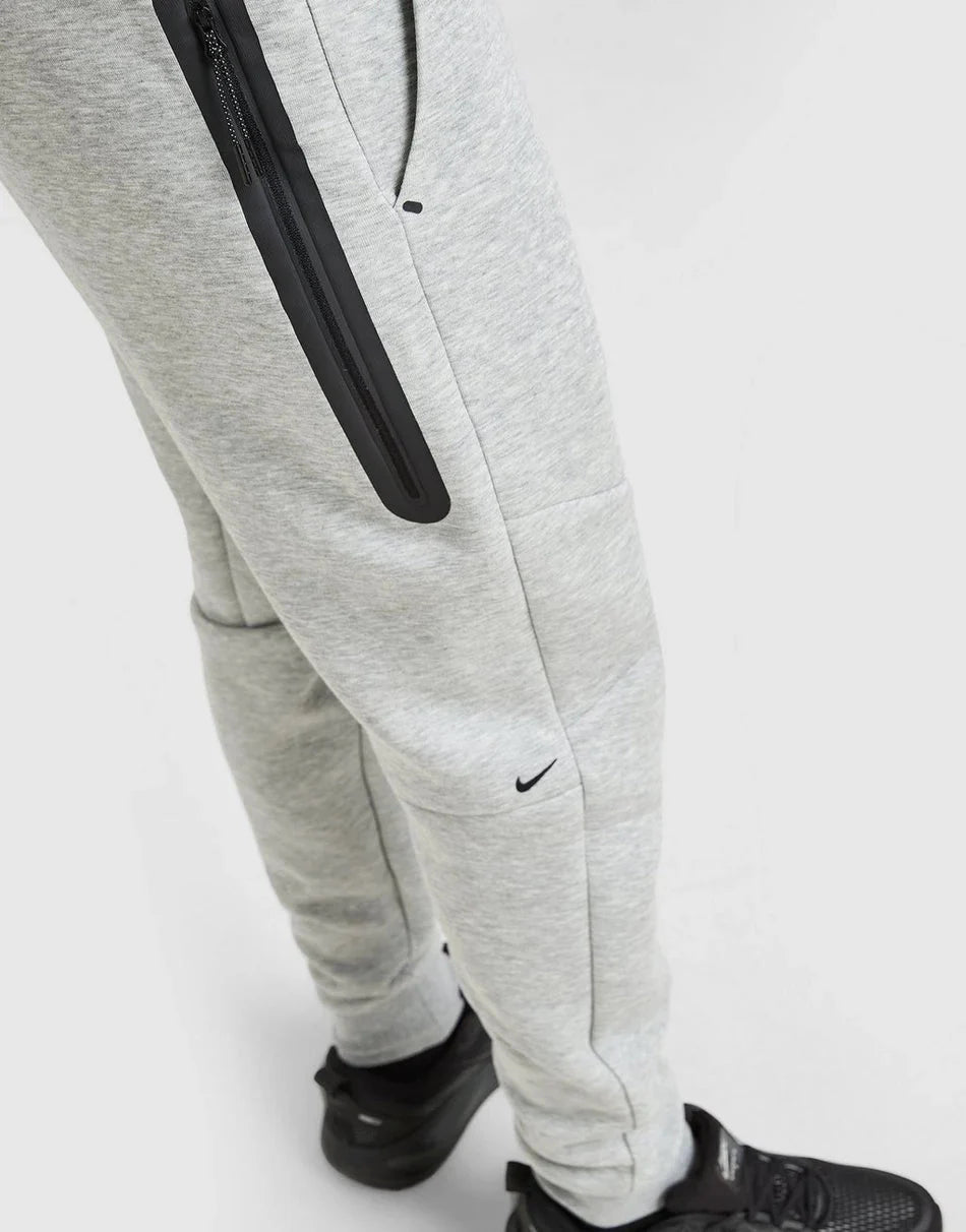 Nike Pantalon de jogging Tech Fleece Homme - kleostreetwear