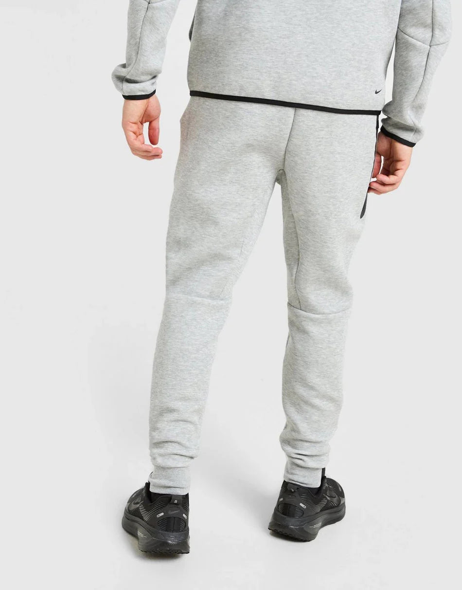 Nike Pantalon de jogging Tech Fleece Homme - kleostreetwear