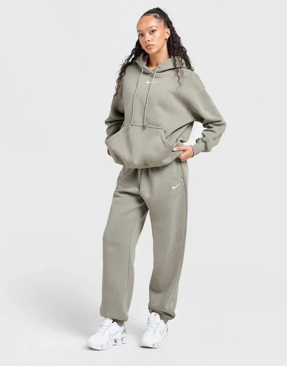 Nike $PNX OS JOG - kleostreetwear