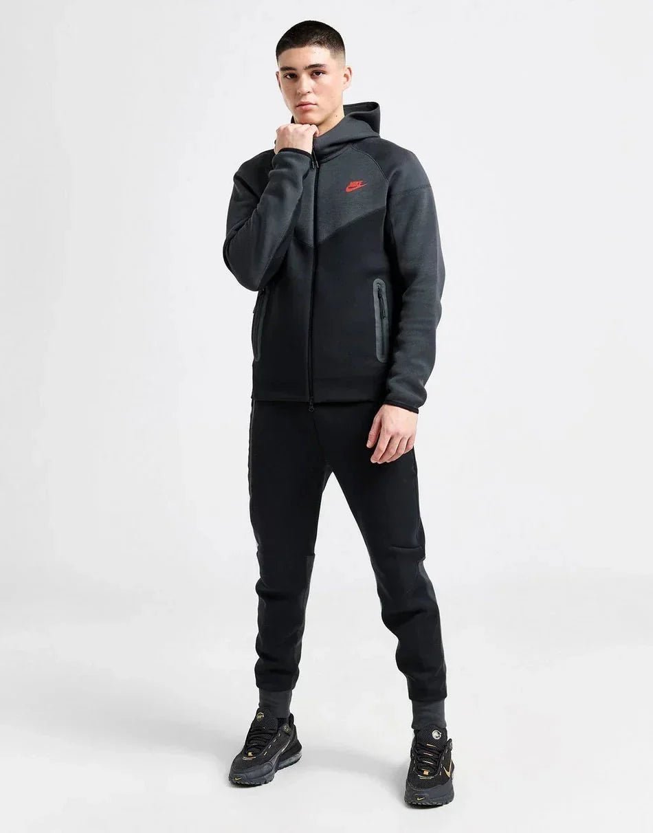 Nike Sweat à capuche Tech Fleece - kleostreetwear