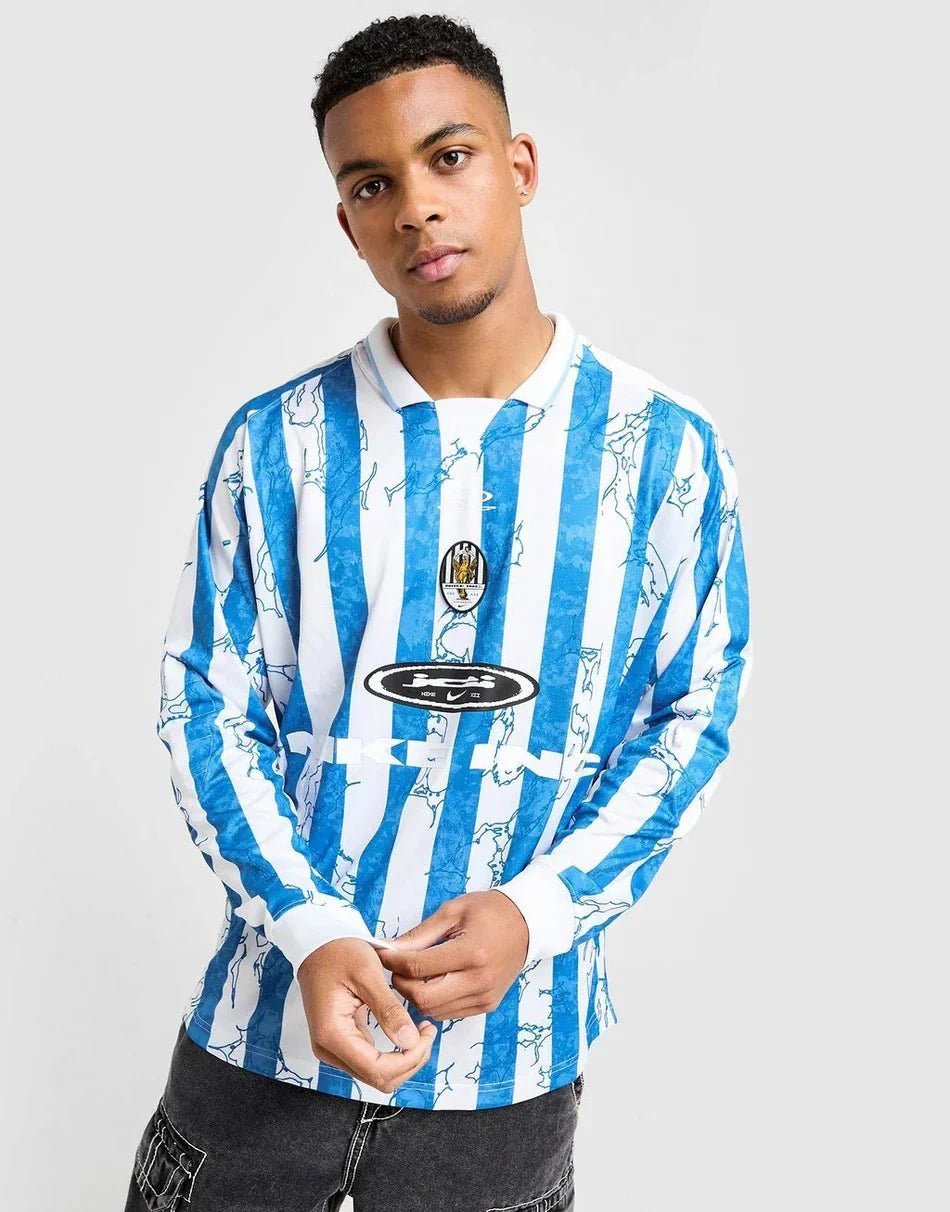 Nike T-shirt à manches longues de football rétro - kleostreetwear