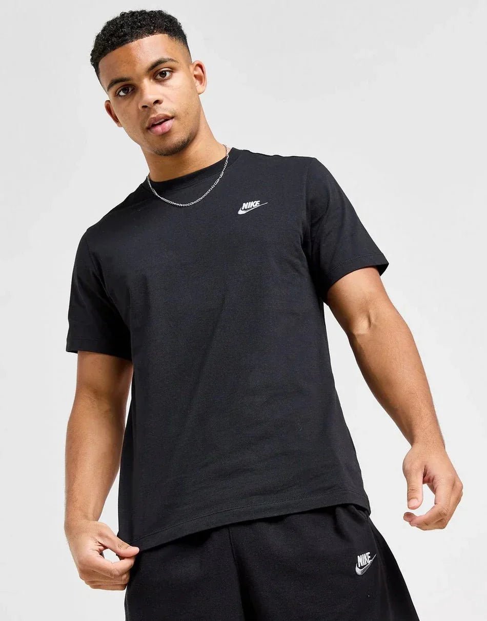 Nike T-shirt Core - kleostreetwear