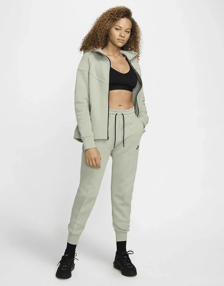 Nike Tech Fleece Full Zip Hoodie - kleostreetwear