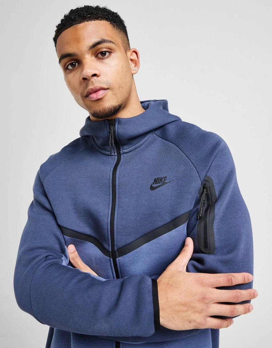 Nike Tech Fleece Full Zip Hoodie - kleostreetwear