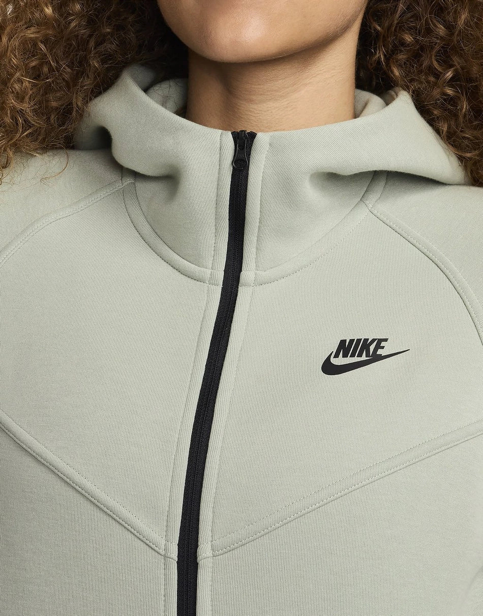 Nike Tech Fleece Full Zip Hoodie - kleostreetwear