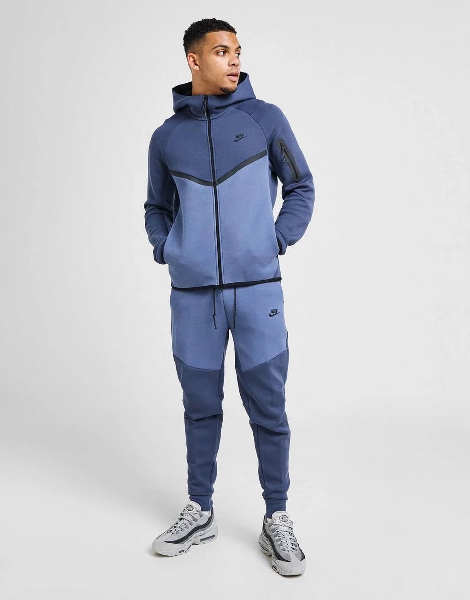 Nike Tech Fleece Joggers - kleostreetwear