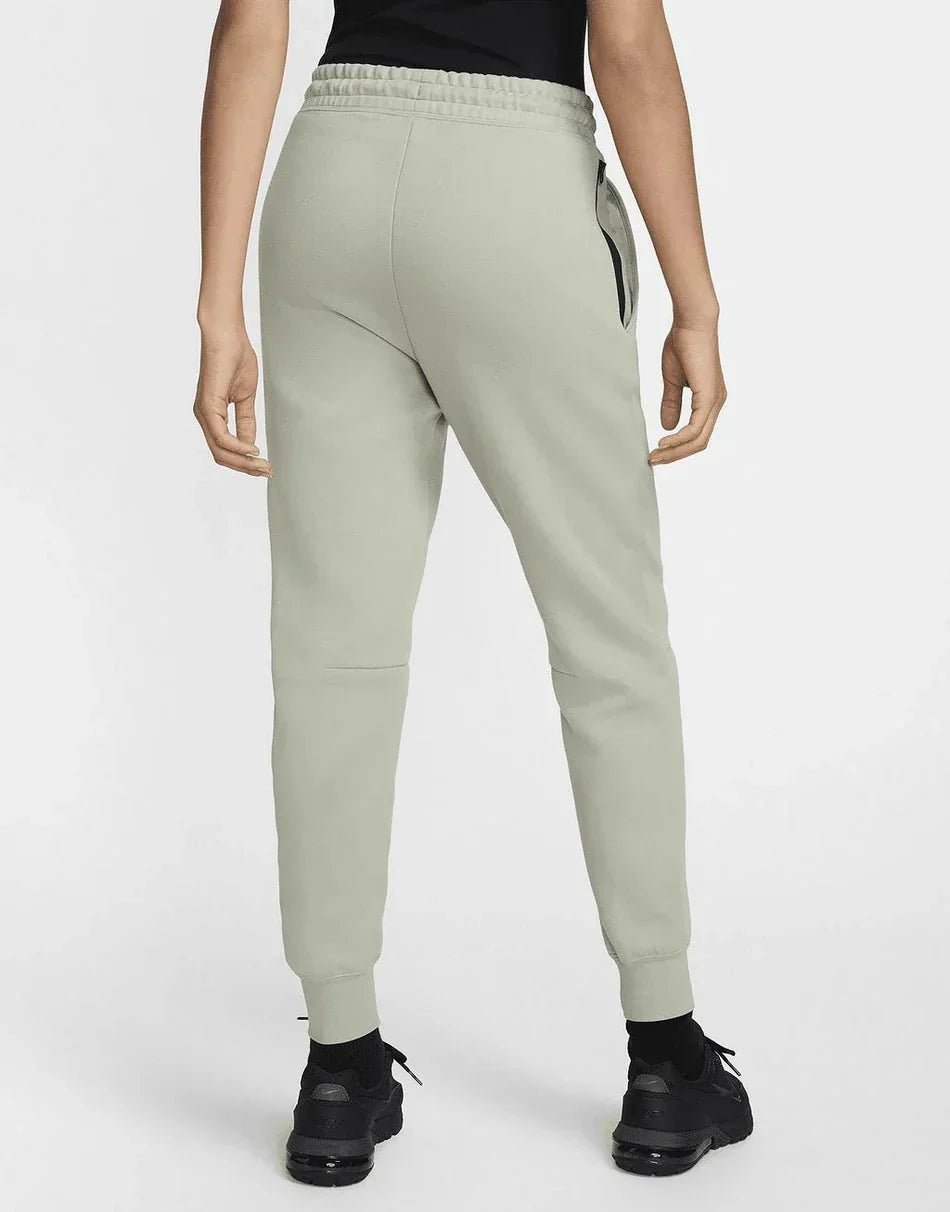 Nike Tech Fleece Joggers - kleostreetwear