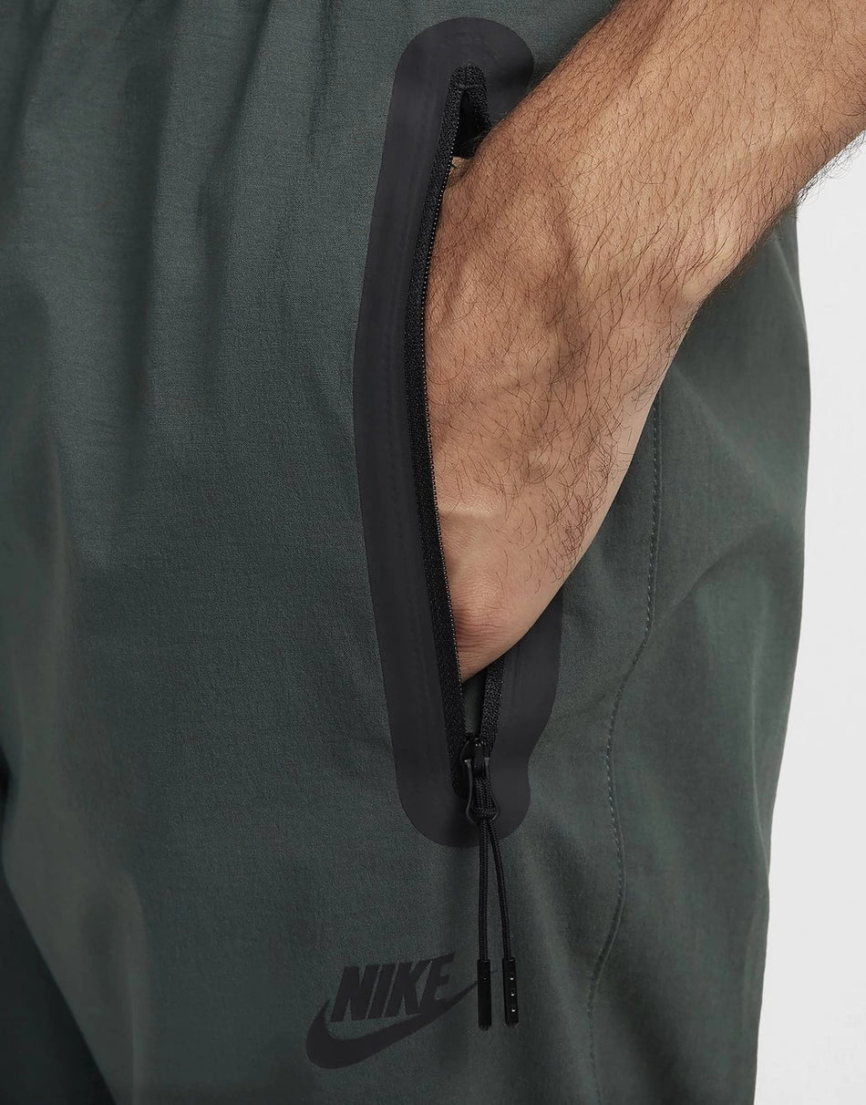 Nike Tech Woven Pants - kleostreetwear