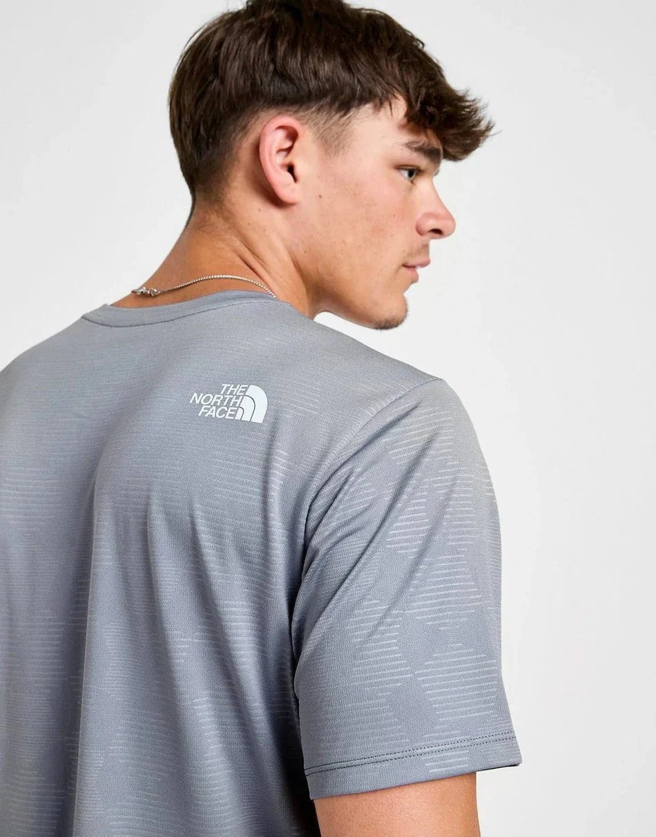 The North Face Performance Embossed T-Shirt - kleostreetwear