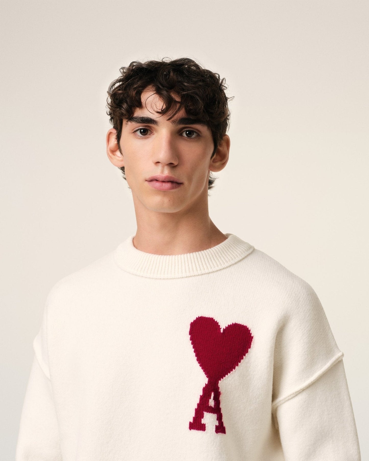 WHITE WOOL AMI SWEATER - kleostreetwear