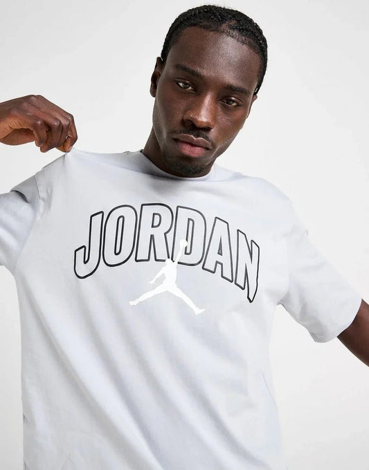 Jordan T-shirt Varsity - kleostreetwear