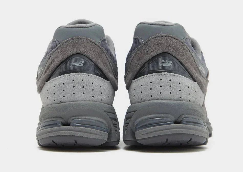 New Balance 2002R - kleostreetwear