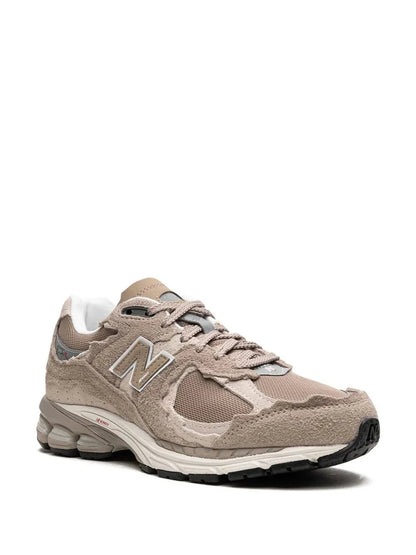 New Balance 2002RD "Driftwood/Sea Salt" sneakers - kleostreetwear