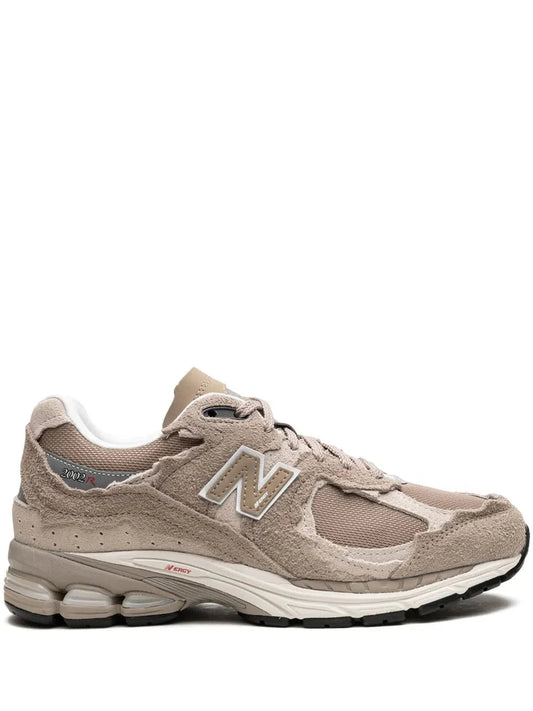 New Balance 2002RD "Driftwood/Sea Salt" sneakers - kleostreetwear