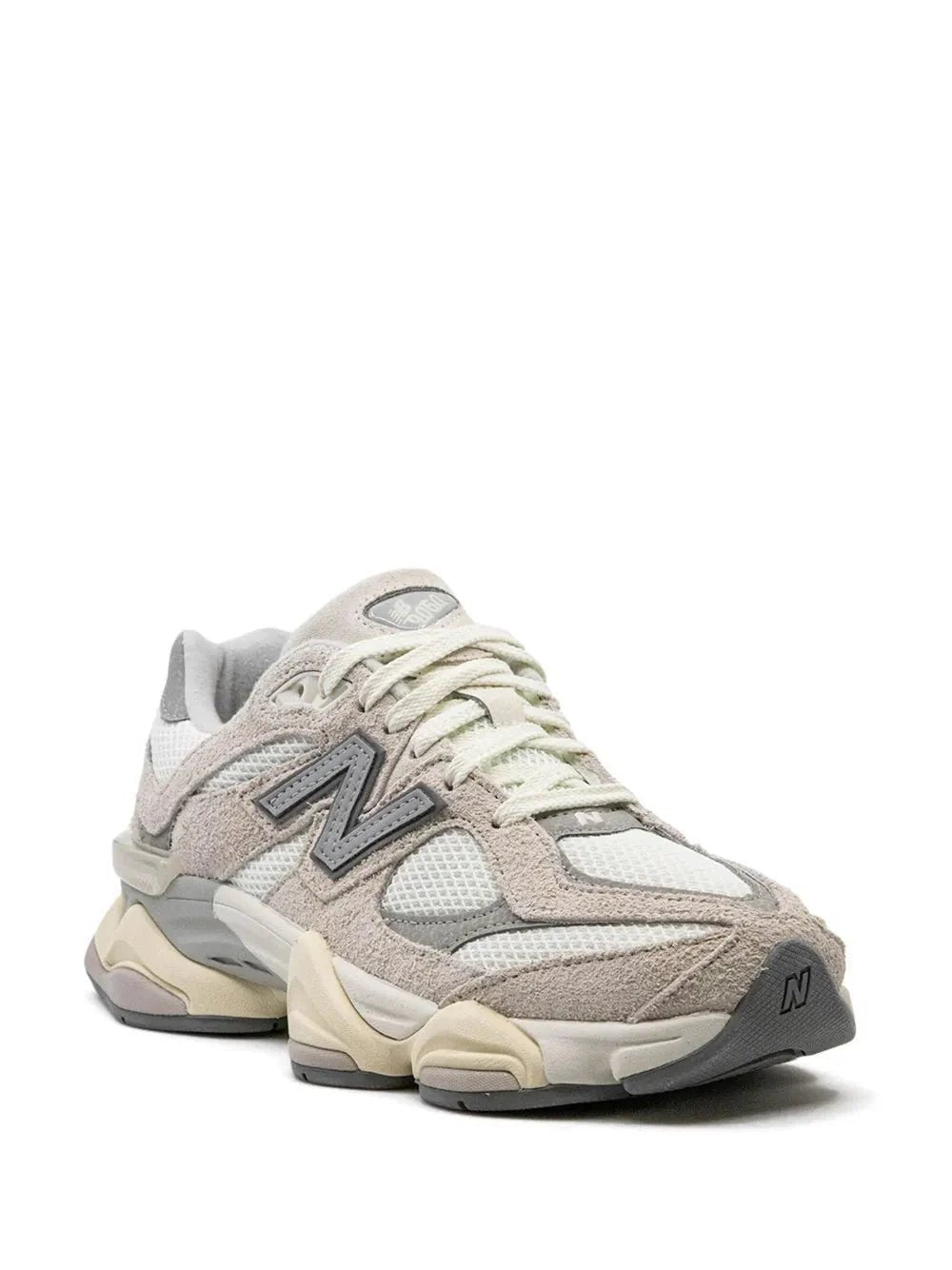 New Balance 9060 suede - kleostreetwear