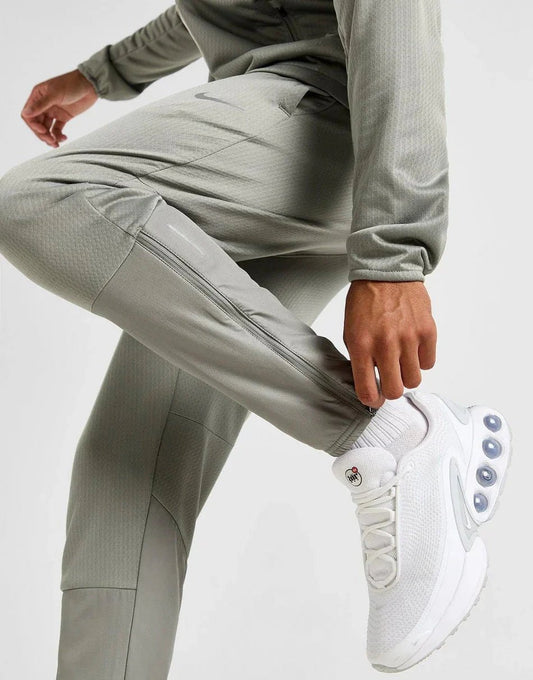 Nike Challenger Winter Track Pants - kleostreetwear