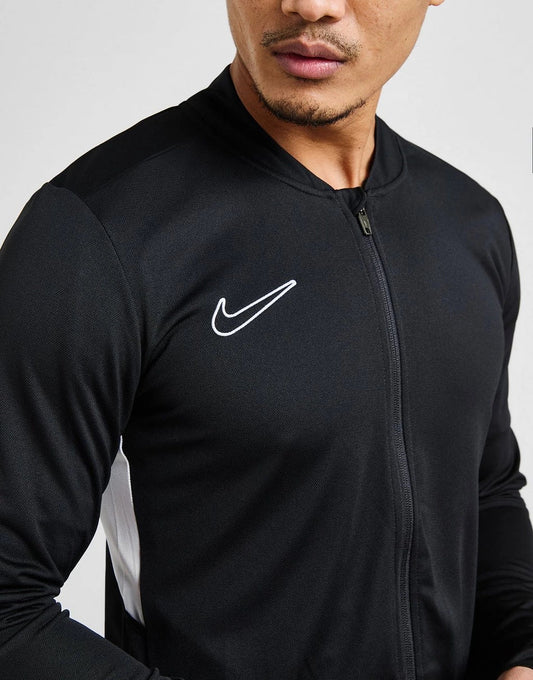 Nike Element Winter 1/4 Zip Top - kleostreetwear