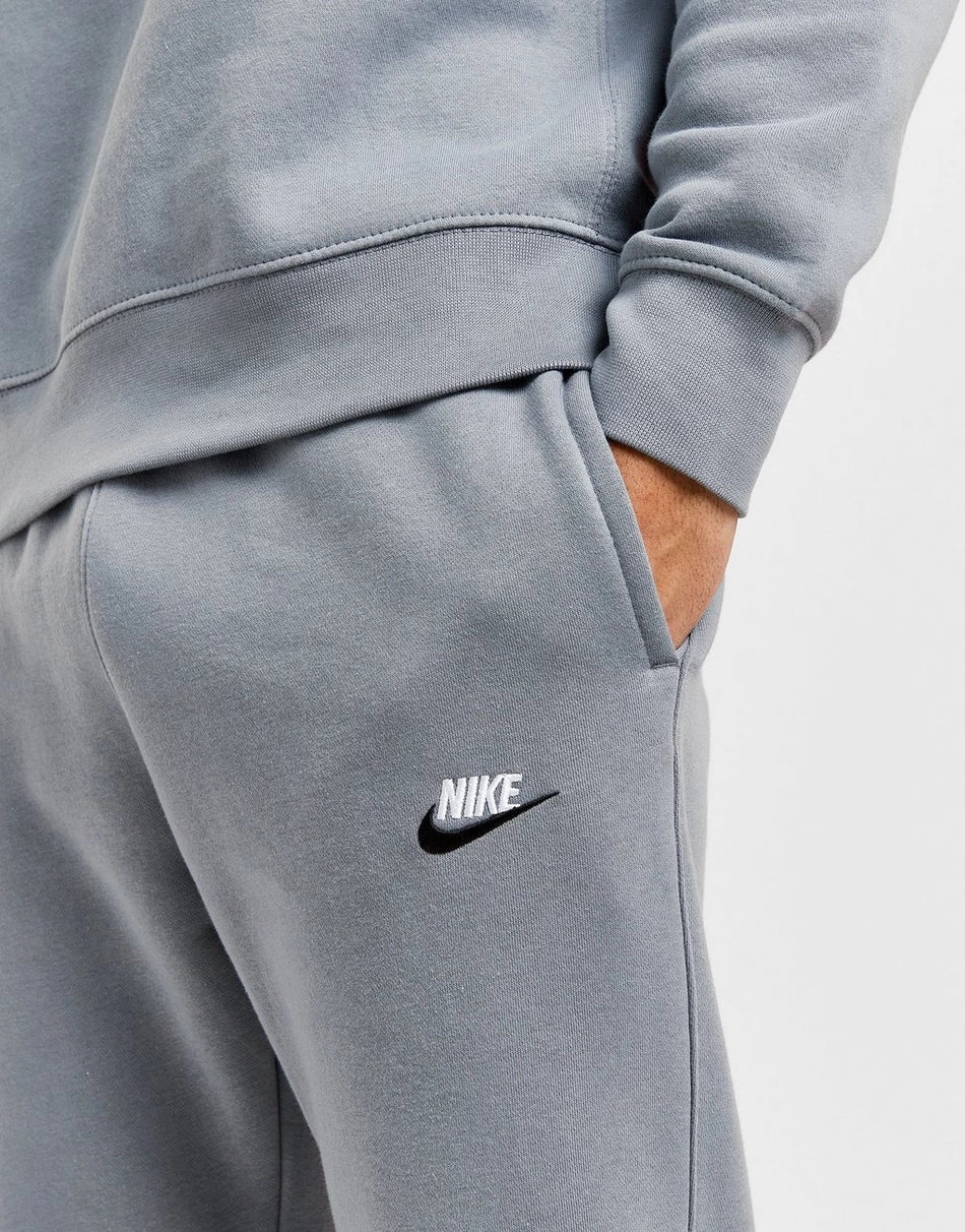 Nike Pantalon de jogging Sportswear Club Fleece - kleostreetwear