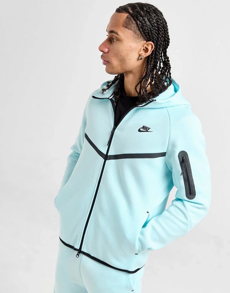 Nike Sweat à capuche Tech Fleece Homme - kleostreetwear