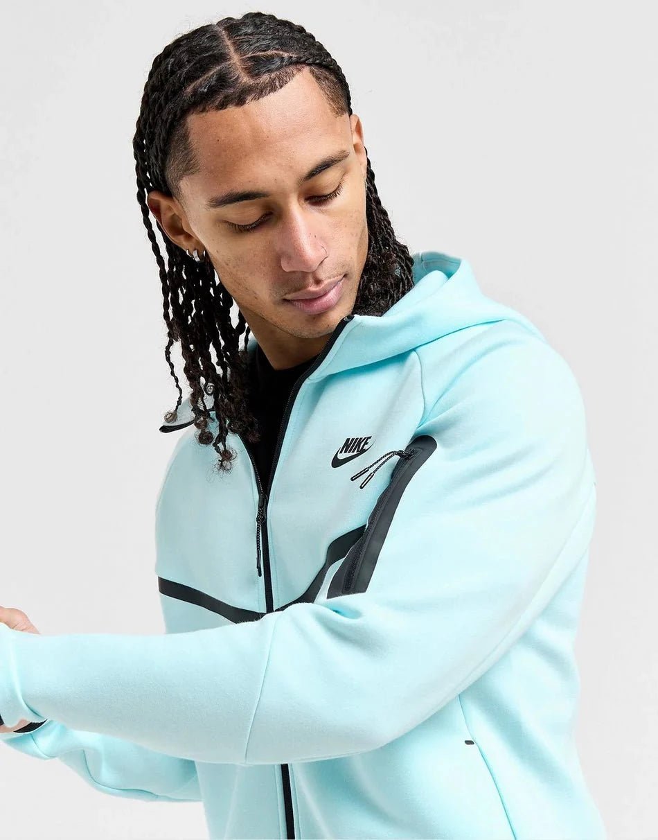 Nike Sweat à capuche Tech Fleece Homme - kleostreetwear