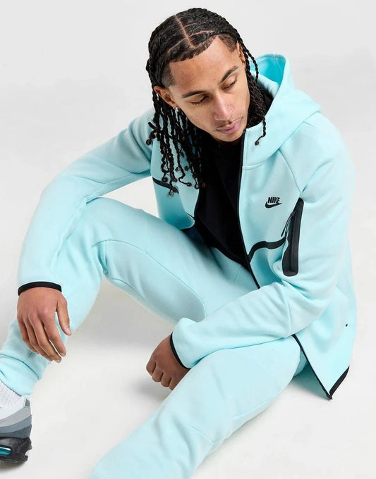 Nike Sweat à capuche Tech Fleece Homme - kleostreetwear
