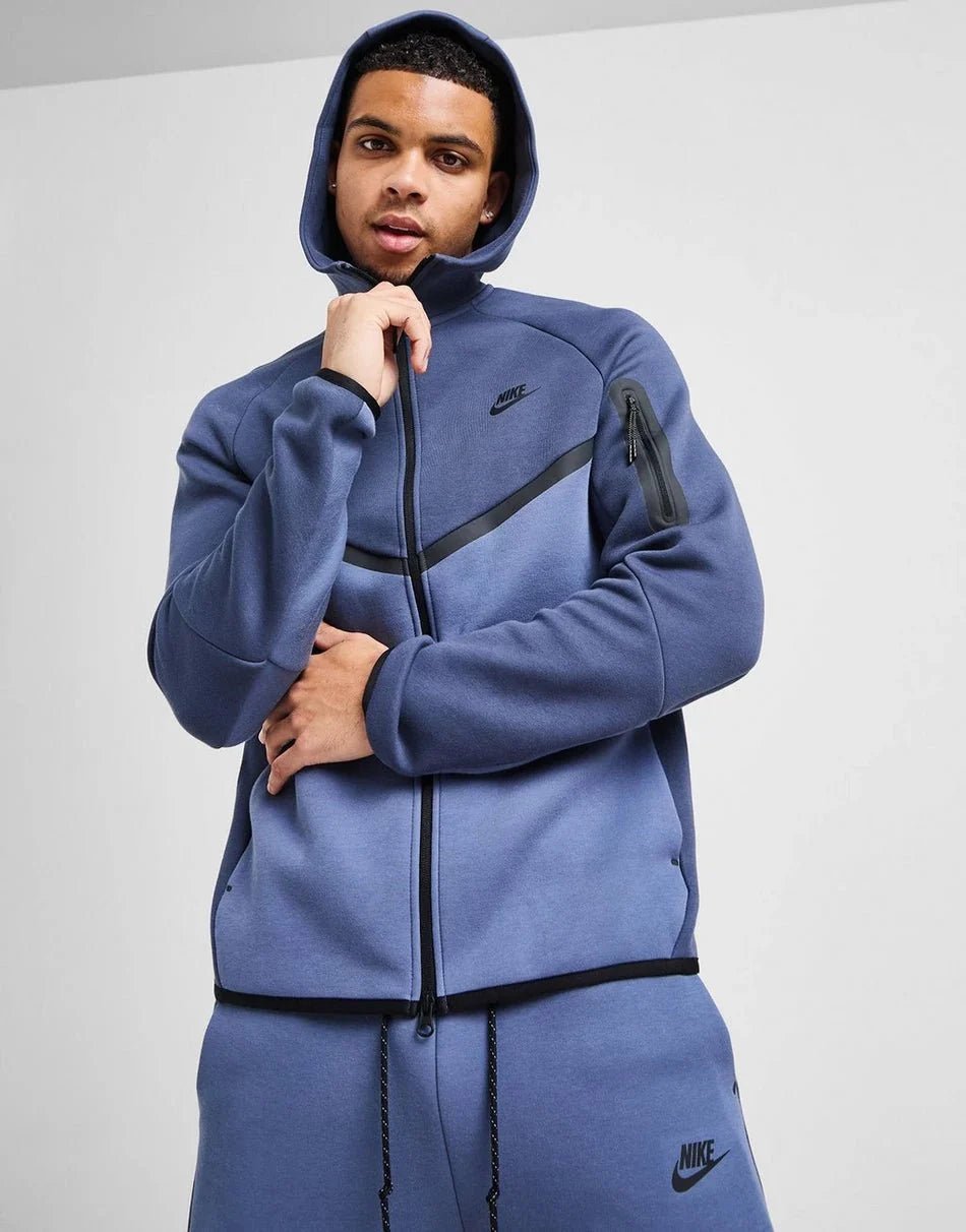 Nike Tech Fleece Full Zip Hoodie - kleostreetwear