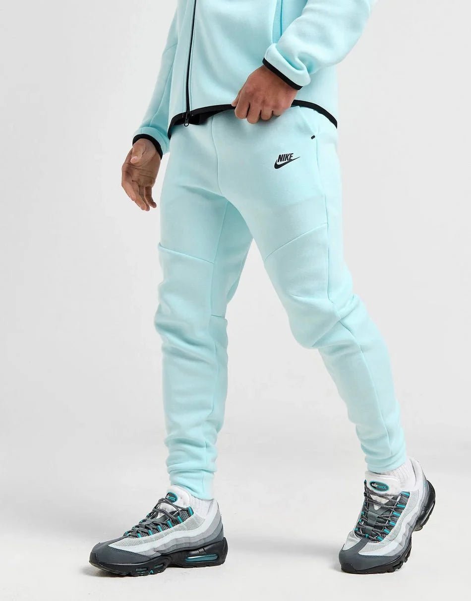 Nike Tech Fleece Joggers - kleostreetwear