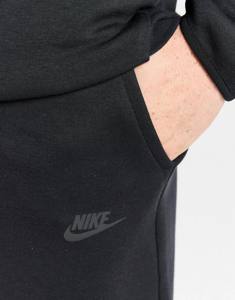 Nike TECH SHORT - kleostreetwear