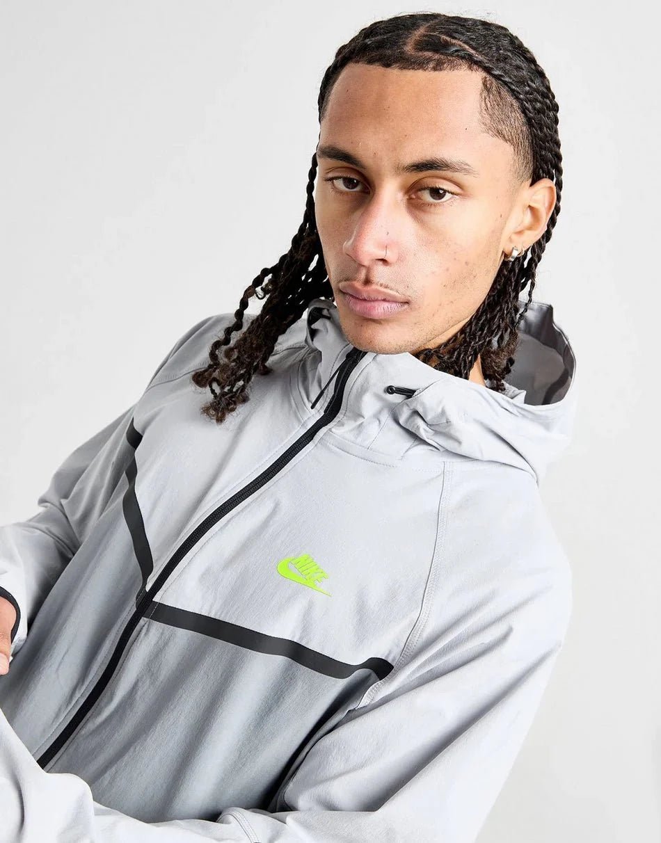 Nike Tech Woven Full Zip Hooded Jacket - kleostreetwear