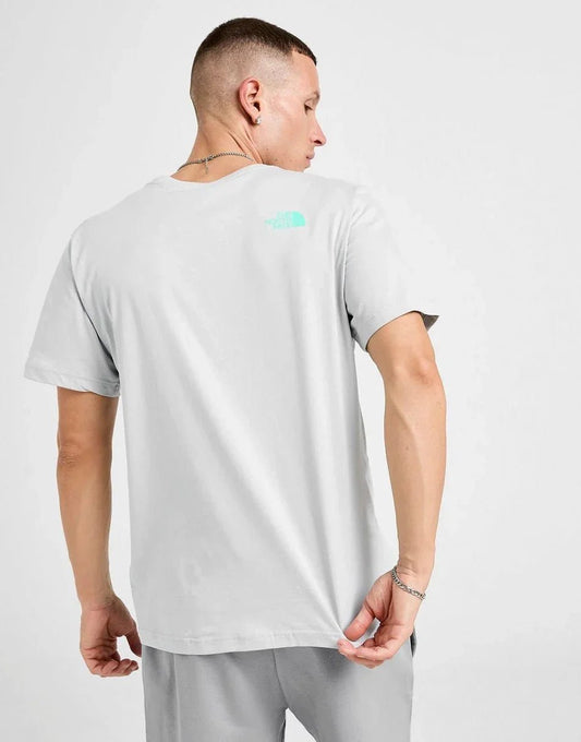 The North Face Digital Mountain Front Graphic T-Shirt - kleostreetwear
