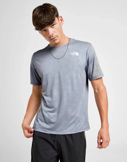 The North Face Performance Embossed T-Shirt - kleostreetwear