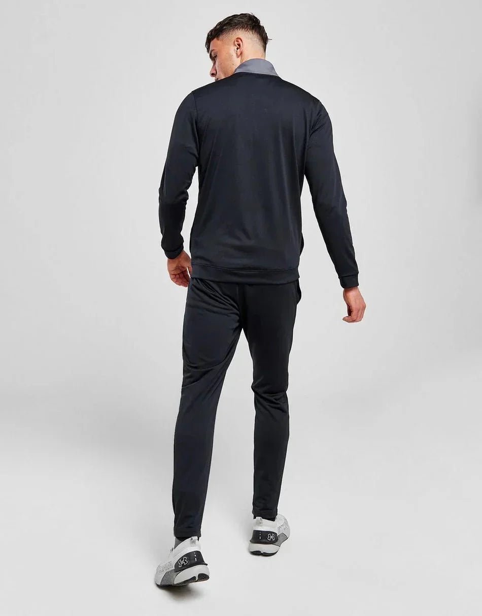 Under Armour Ensemble de survêtement Poly - kleostreetwear